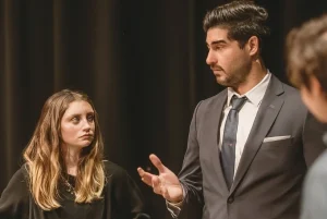 Η εκδραμάτιση ρόλων ως εργαλείο στη διαχείριση σταδιοδρομίας